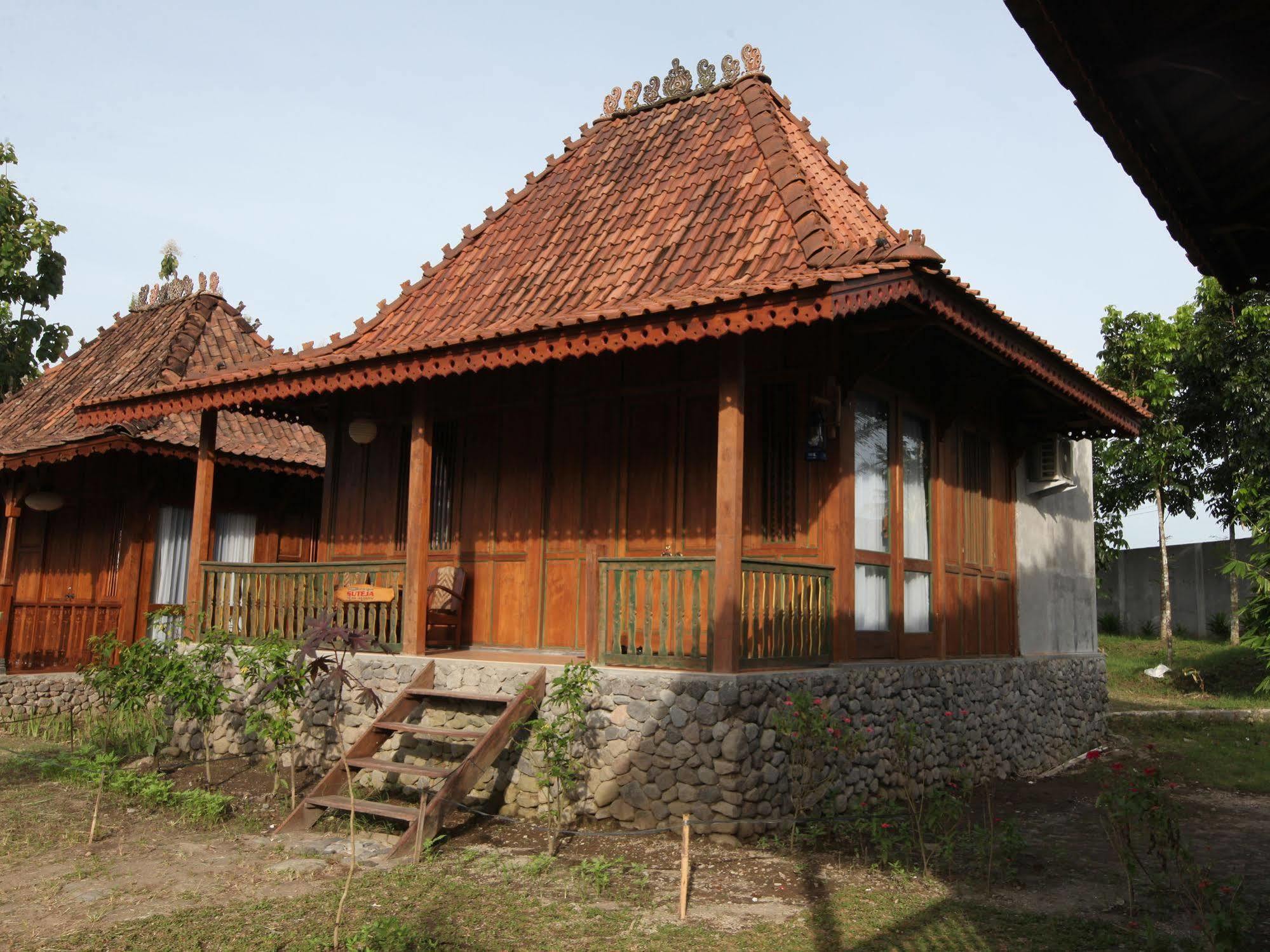 Amata Borobudur Resort Magelang Exterior foto